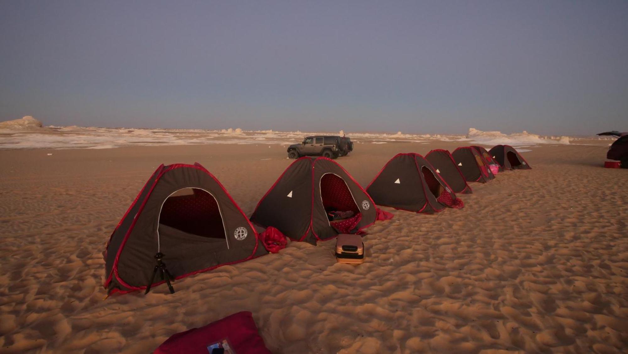 ホテル B&W Sahara Sky Camp Farafra エクステリア 写真